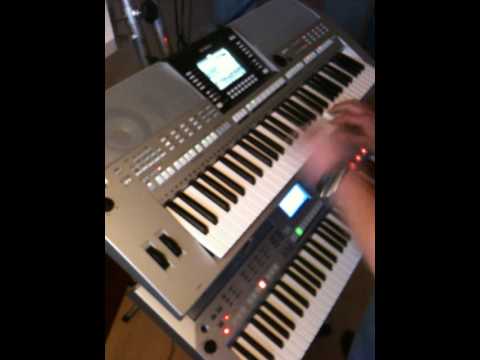 Una Notte Speciale.Yamaha PSR S-910