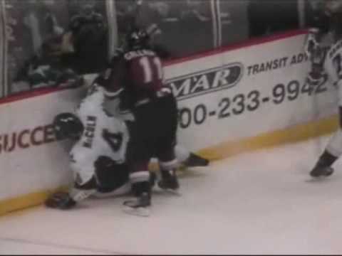 Brandon Manning vs Kevin Connauton
