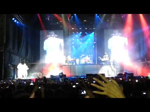 Guns and Roses - STRANGED live argentina 2014 (ferro)