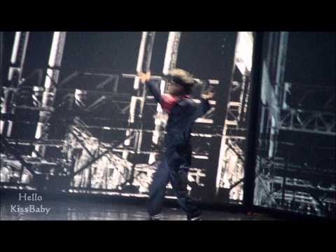 [Fancam] 131122 MAMA - KAI OPENING STAGE