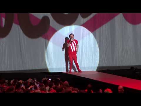 Enfoirés 2018, Musique le 20/01 - Michaël Youn - On est des copains