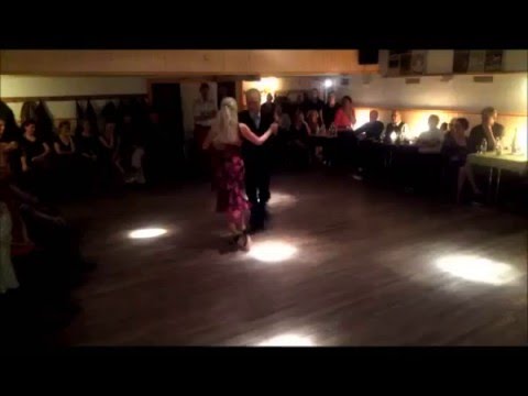 show med Brian og Lotte efterårsmilonga