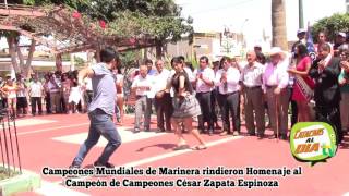 I Campeon Mundial Johnny Calle rinde homenaje a Cesar Zapata Espinoza
