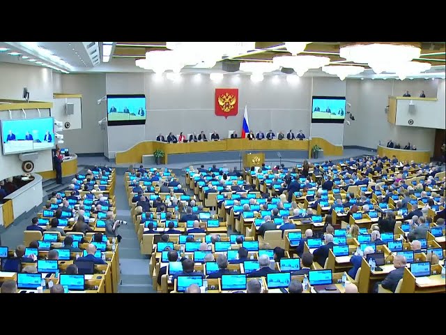 Госдума приняла закон о запрете продажи табака, электронных сигарет на остановках общественного транспорта