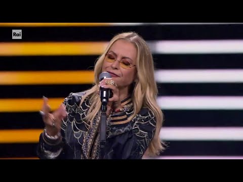 Anastacia - Left Outside Alone (Suzuki Jukebox 2025)