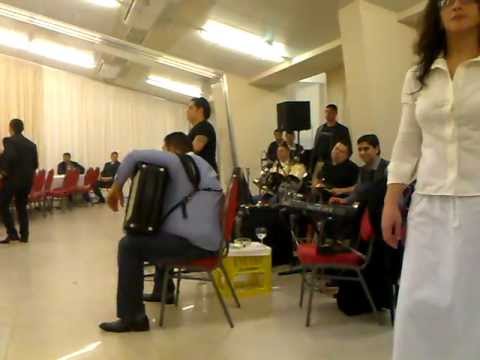 Cortan Milan sasin mikica u Casablanku.mp4