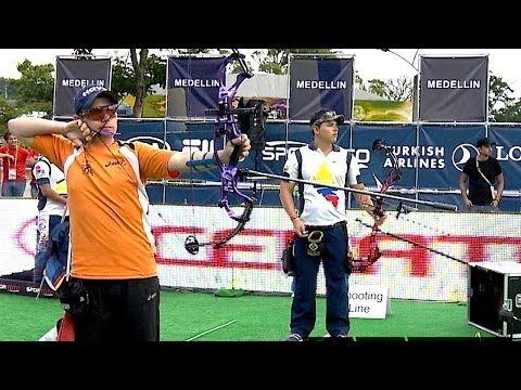 Peter Elzinga v Daniel Munoz – compound men gold | Medellin 2014 Archery World Cup S2