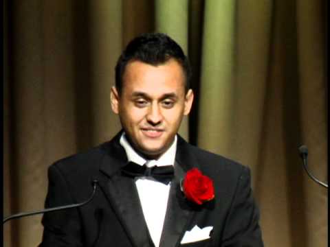 Train 60 Dallas Volunteers to Inspire 800 Teens