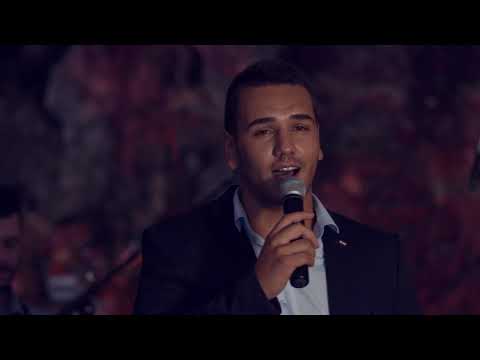 Angel i Romantik bend -Zeni me mamo