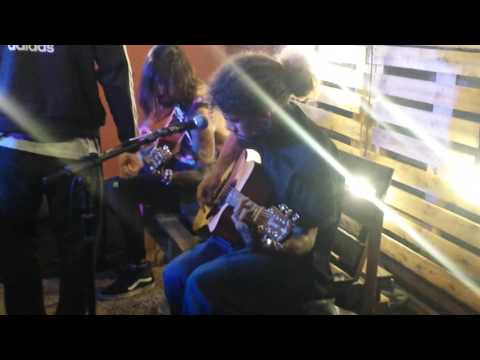 Réquiem (Aurora Rules acústico)