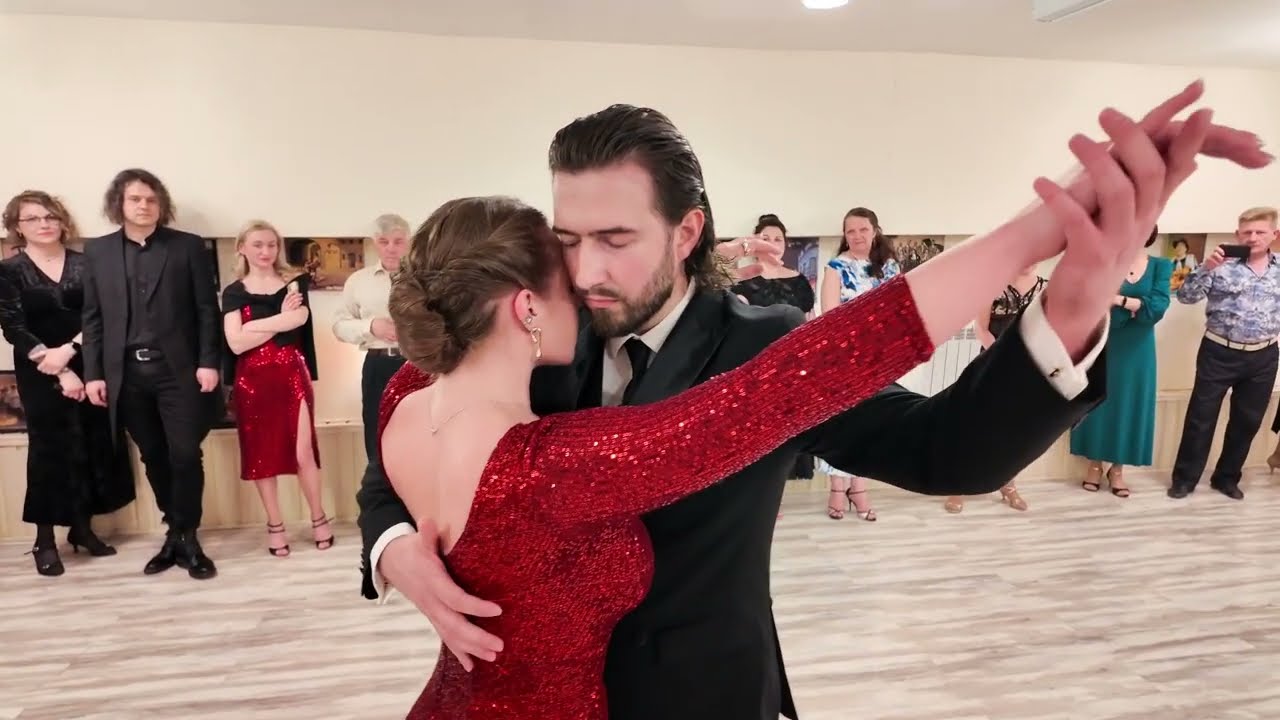 Артём Довбуш и Дарья Печатникова Шоу №3 Тула 17.05.25