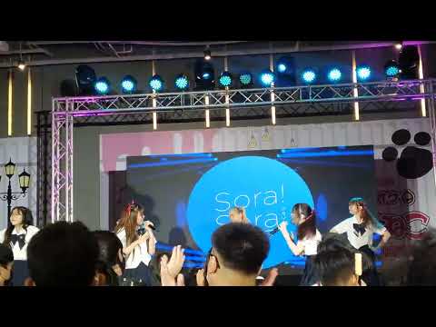 Sora Sora : Heart Sunglasses @ "TGG Nyuugaku Shiki 2022" - Donki Mall【4K】