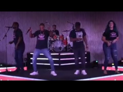 LE groove live @aruba bank