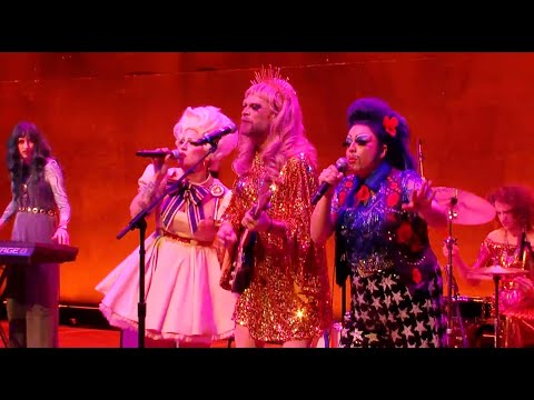 BERTHA: Grateful Drag
