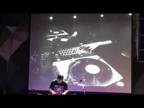 Kid Koala "Gorillaz Routine" in PDX