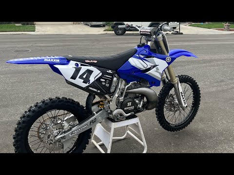 2005 Yz 250 garage build !