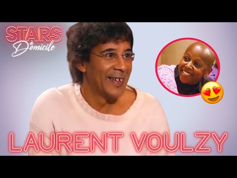 Laurent Voulzy s'invite chez une fan guitare à la main #ARCHIVES | Stars à Domicile