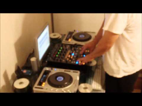 2011 DJ Awards.com Bedroom DJ Competition - DJ FrankE S.wmv