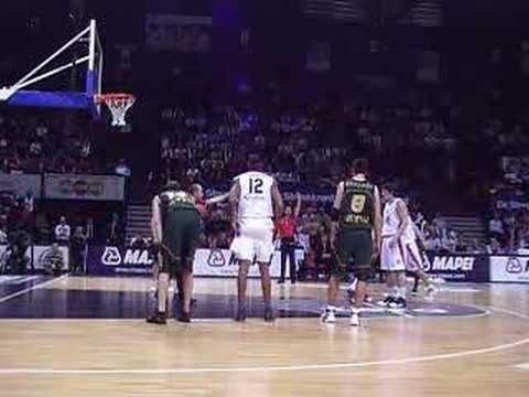 31 19-02-08 BCO-Kiev - Vrijworpen Veselin Petrovic.mpg