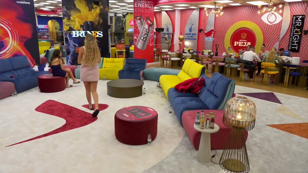 “Këta janë të fortë në debate, ne s’na e jep kush shansin”/ Sara K. propozim Françeskës