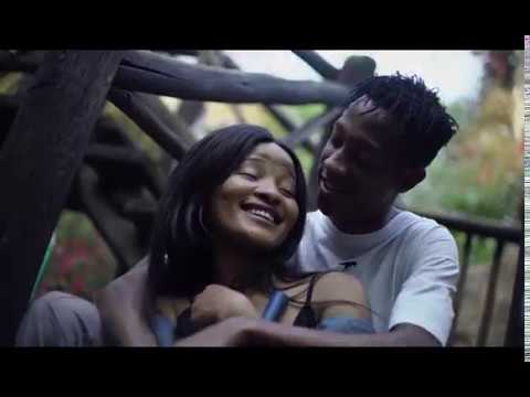 Bergie Fresh Ft. Blackah - Sneaky Moves (Official Music Video)