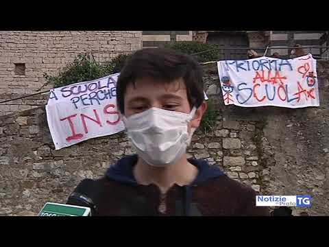 2021-03-27 PRATO - GLI STUDENTI,  BASTA DAD, FATECI TORNARE A SCUOLA