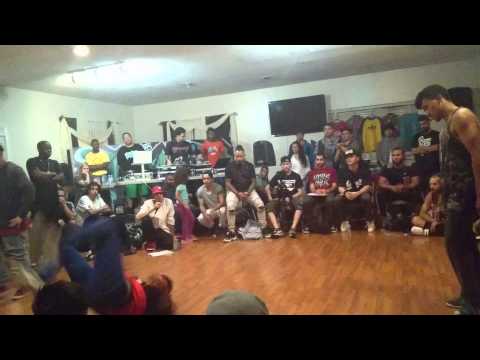 Rush Hour VS Slyone & Vinny Vin - Top 16