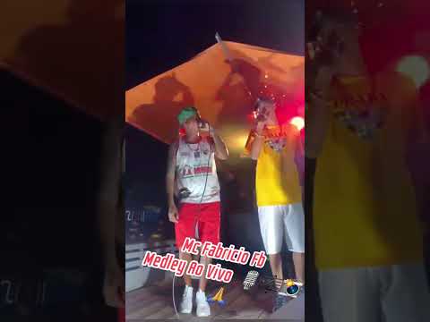 Mc Fabricio Fb (Feat Mc Kazuya) Ao Vivo