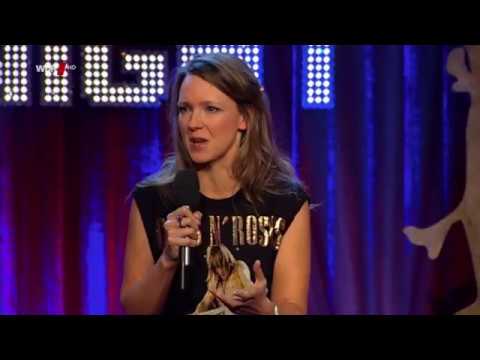 Comedy: Carolin Kebekus über Helene Fischer und Plastikfrauen (2014)