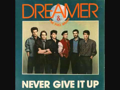 DREAMING IN THE NIGHT DREAMER AND THE FULL MOON