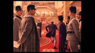 TV Spot: "Invasion"