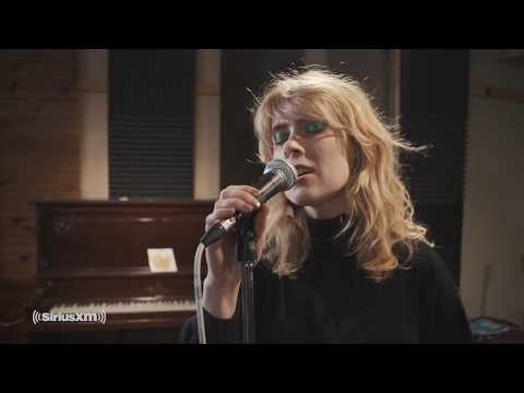 Ellevator - Running Up That Hill (Kate Bush Cover)