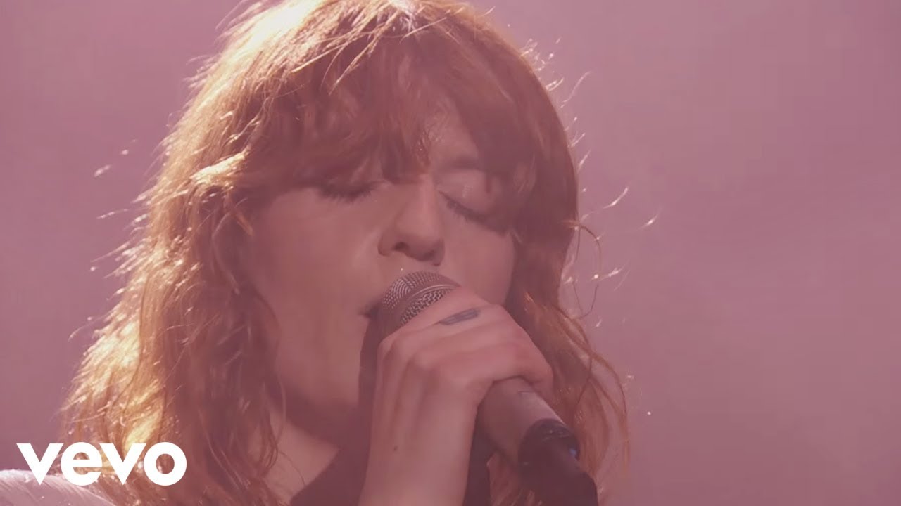 Florence + The Machine - Times Like These - Live At Glastonbury 2015 - YouTube