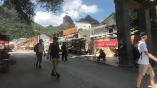 preview picture of video 'Li River cruise with bamboo boat'