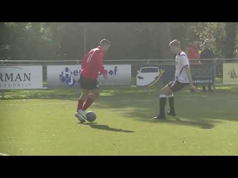 8-10-2022 om 14.30 uur aftrap van 1e helft competitie wed tussen marken sv 1 tegen afc zaterdag een