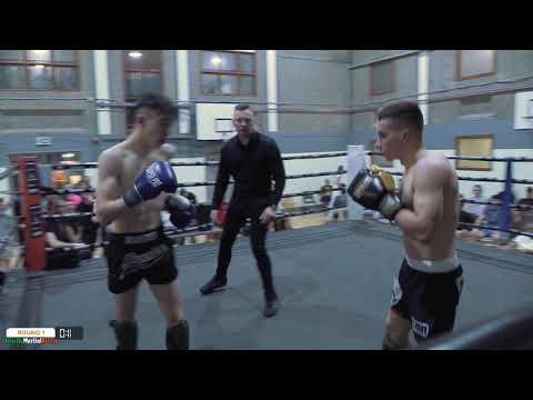 Toby Brozek vs Kenny Griffith - Arena Kickboxing 3