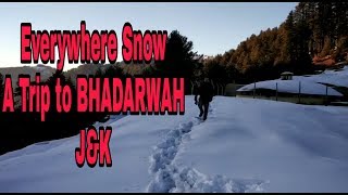 preview picture of video 'Top Trending| Road TripTo Bhadarwah | Beautiful road Completly Covered with Snow | Jammu | INDIA|'