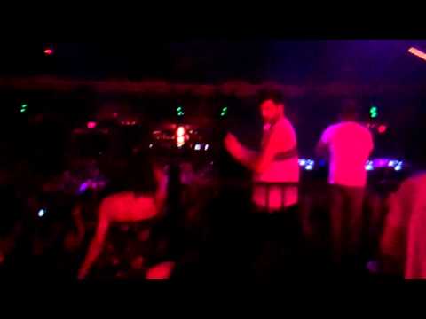 Cosmic Gate 7/3/11 @ The Music Box - Swedish House Mafia _  "Leave The World Behind"