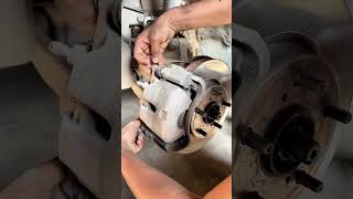 How to remove Brake Pads? #brakepads #brakerepair #brakes #Remove #rxmechanic #fypシ゚