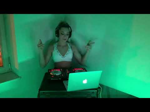 Dj Diva Angela - Piep art (GPF)