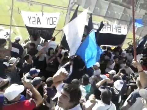 "La Banda De Merlo Ya Llego" Barra: La Banda del Parque &bull; Club: Deportivo Merlo