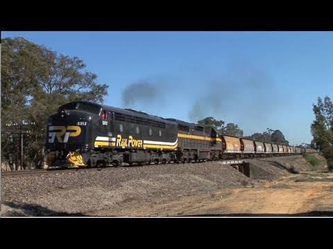 El Zorro Grain train in Western Victoria.  Sat 05/03/11
