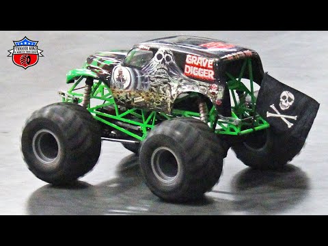 Grave Digger #7 Replica Axial-based Monster Truck Build w/ Josh Rhodes - Trigger King Tech