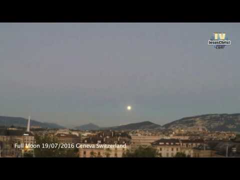 FULL MOON RISING 19/02/2016