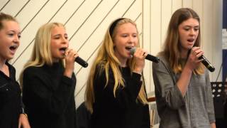 Barbara Moleko's "Dum for dig"