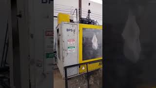 Vende se Indústria de Sopro de Cosméticos - Vídeo