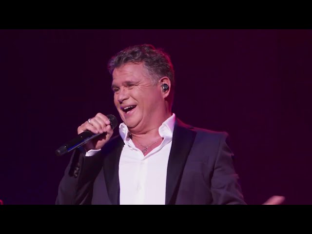 YouTube-thumbnail van WolterKroes ConcertgebouwAmsterdam