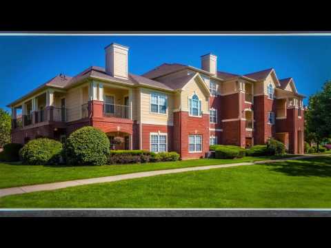 Live at The Village on Spring Mill Apartments