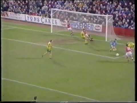 Barnsley v Plymouth Argyle FAC 1993-94