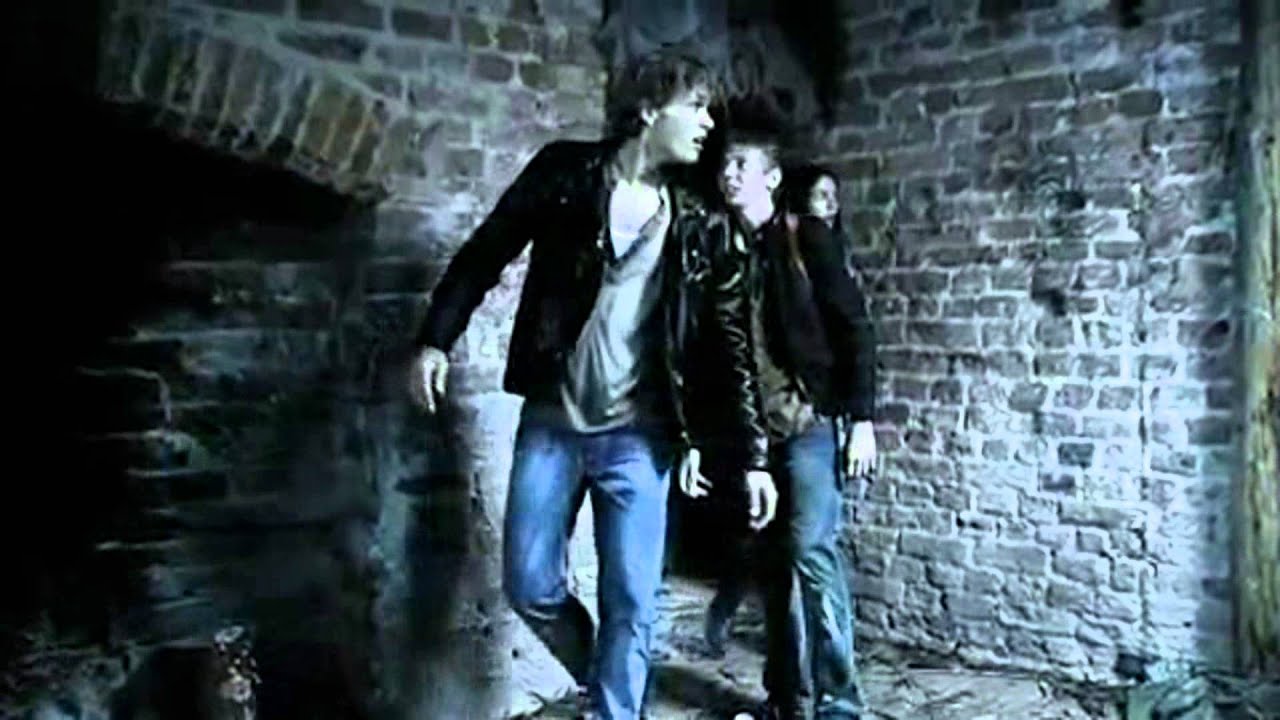 Trailer - Snuf de hond en het spookslot (2010)